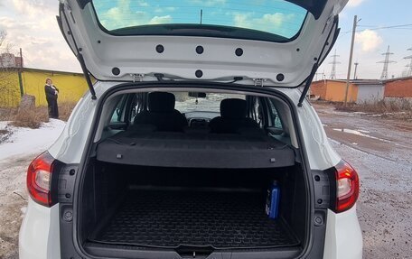 Renault Kaptur I рестайлинг, 2019 год, 1 850 000 рублей, 8 фотография