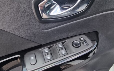 Renault Kaptur I рестайлинг, 2019 год, 1 850 000 рублей, 16 фотография