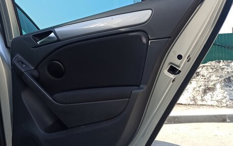 Volkswagen Golf VI, 2010 год, 730 000 рублей, 8 фотография