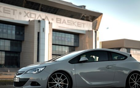 Opel Astra J, 2013 год, 1 100 000 рублей, 2 фотография