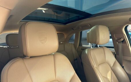 Porsche Macan I рестайлинг, 2015 год, 3 150 000 рублей, 26 фотография