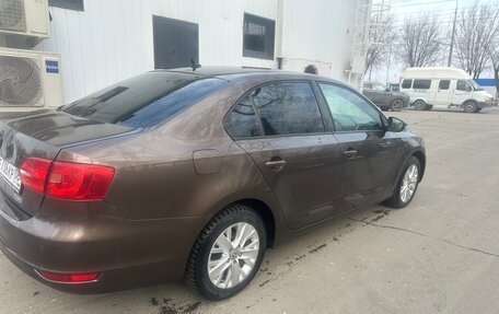 Volkswagen Jetta VI, 2011 год, 767 000 рублей, 8 фотография