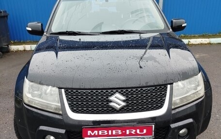 Suzuki Grand Vitara, 2010 год, 900 000 рублей, 1 фотография