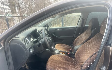 Volkswagen Jetta VI, 2011 год, 767 000 рублей, 13 фотография