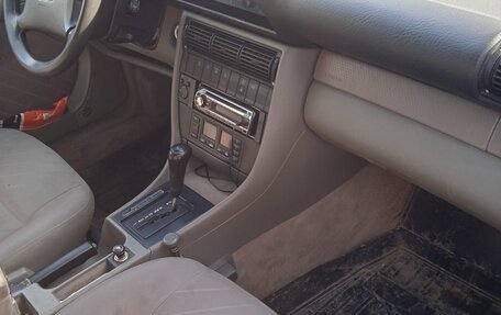 Audi A6, 1994 год, 370 000 рублей, 12 фотография