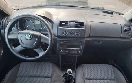 Skoda Fabia II, 2011 год, 550 000 рублей, 8 фотография