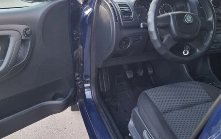 Skoda Fabia II, 2011 год, 550 000 рублей, 9 фотография