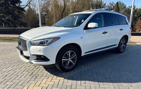 Infiniti QX60 I рестайлинг, 2019 год, 2 600 000 рублей, 5 фотография