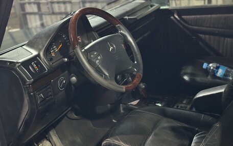 Mercedes-Benz G-Класс W463 рестайлинг _ii, 1999 год, 1 670 000 рублей, 5 фотография