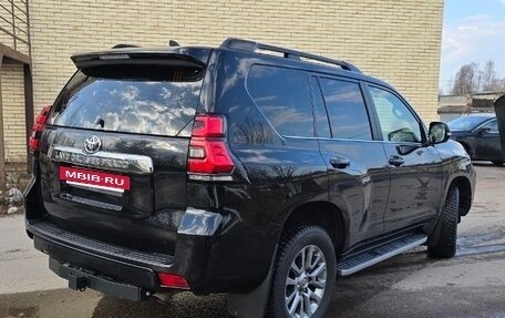 Toyota Land Cruiser Prado 150 рестайлинг 2, 2017 год, 4 300 000 рублей, 4 фотография