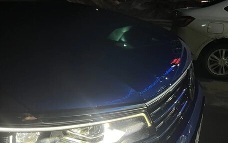 Volkswagen Tiguan II, 2018 год, 2 950 000 рублей, 7 фотография