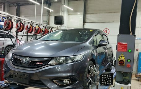 Honda Jade I, 2015 год, 1 650 000 рублей, 15 фотография
