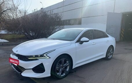 KIA K5, 2021 год, 2 600 000 рублей, 10 фотография