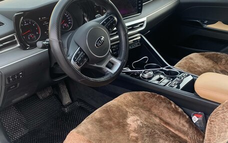 KIA K5, 2021 год, 2 600 000 рублей, 24 фотография