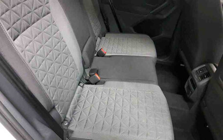 Volkswagen Tiguan II, 2022 год, 2 092 000 рублей, 16 фотография