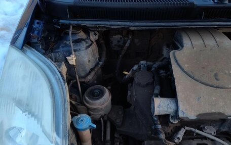 Toyota Yaris III рестайлинг, 2007 год, 350 000 рублей, 14 фотография