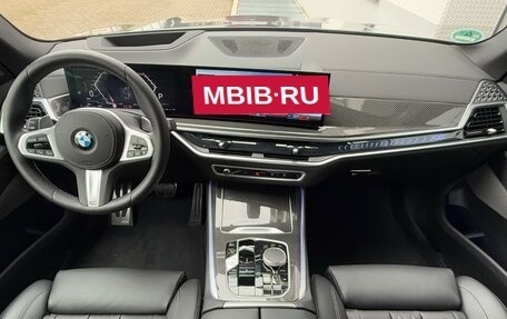 BMW X5, 2024 год, 10 800 000 рублей, 8 фотография