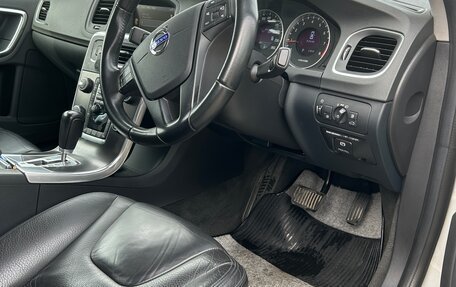 Volvo S60 III, 2010 год, 1 072 000 рублей, 13 фотография