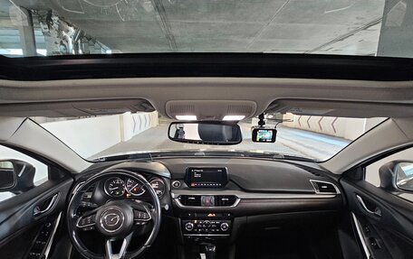 Mazda 6, 2017 год, 2 350 000 рублей, 14 фотография