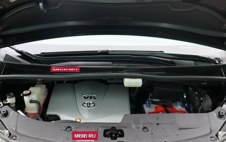 Toyota Alphard III, 2019 год, 7 350 000 рублей, 16 фотография