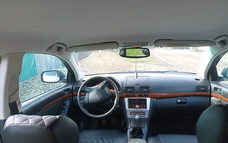 Toyota Avensis III рестайлинг, 2007 год, 1 050 000 рублей, 4 фотография