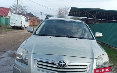 Toyota Avensis III рестайлинг, 2007 год, 1 050 000 рублей, 2 фотография