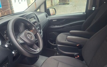 Mercedes-Benz Vito, 2015 год, 2 300 000 рублей, 5 фотография