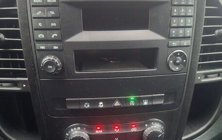 Mercedes-Benz Vito, 2015 год, 2 300 000 рублей, 14 фотография