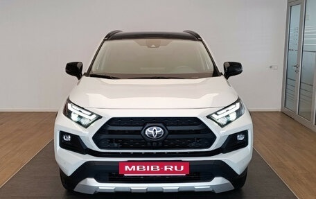 Toyota RAV4, 2024 год, 4 100 000 рублей, 2 фотография