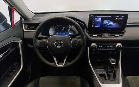 Toyota RAV4, 2024 год, 4 100 000 рублей, 13 фотография