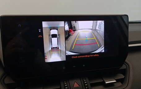 Toyota RAV4, 2024 год, 4 100 000 рублей, 21 фотография