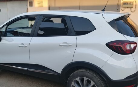 Renault Kaptur I рестайлинг, 2016 год, 1 250 000 рублей, 3 фотография