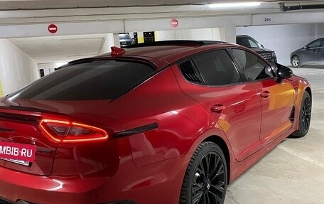 KIA Stinger I, 2018 год, 3 300 000 рублей, 2 фотография