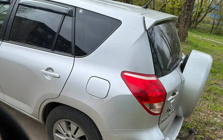 Toyota RAV4, 2006 год, 1 100 000 рублей, 3 фотография