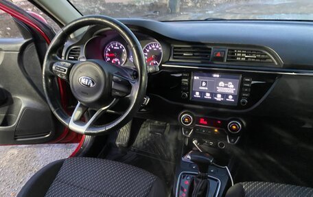 KIA Rio IV, 2018 год, 1 100 000 рублей, 11 фотография