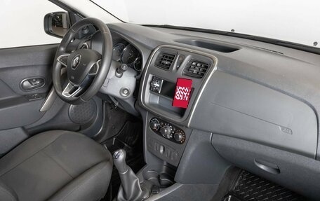 Renault Logan II, 2018 год, 949 854 рублей, 7 фотография