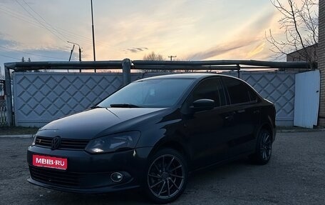 Volkswagen Polo VI (EU Market), 2011 год, 630 000 рублей, 1 фотография
