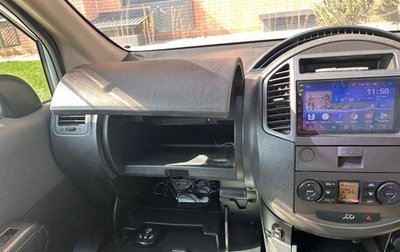 Nissan Lafesta I, 2005 год, 630 000 рублей, 1 фотография