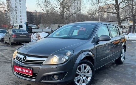 Opel Astra H, 2010 год, 550 000 рублей, 1 фотография