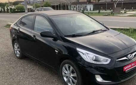 Hyundai Solaris II рестайлинг, 2014 год, 900 000 рублей, 4 фотография