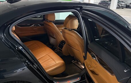 BMW 7 серия, 2017 год, 3 500 000 рублей, 12 фотография