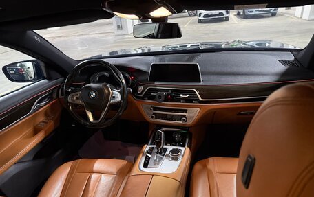 BMW 7 серия, 2017 год, 3 500 000 рублей, 15 фотография