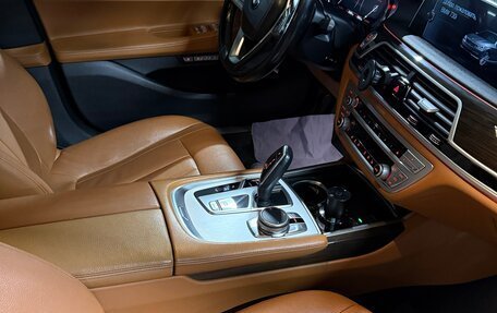 BMW 7 серия, 2017 год, 3 500 000 рублей, 21 фотография