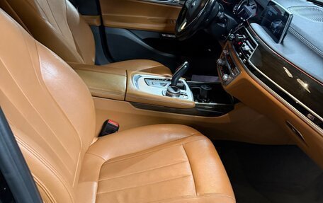 BMW 7 серия, 2017 год, 3 500 000 рублей, 19 фотография