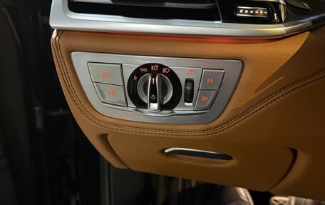 BMW 7 серия, 2017 год, 3 500 000 рублей, 28 фотография