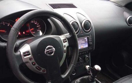 Nissan Qashqai, 2009 год, 750 000 рублей, 5 фотография