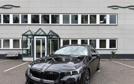 BMW 5 серия, 2025 год, 12 990 000 рублей, 2 фотография