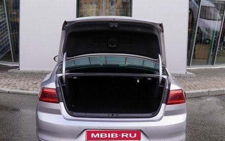 Volkswagen Passat B8 рестайлинг, 2019 год, 1 999 000 рублей, 8 фотография