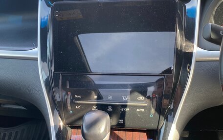 Toyota Harrier, 2016 год, 2 410 000 рублей, 11 фотография