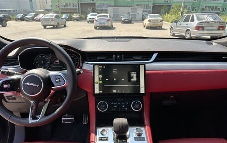 Jaguar F-Pace, 2023 год, 6 900 000 рублей, 5 фотография